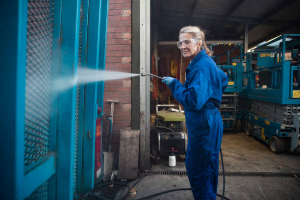 Best Roof Power Washing Services  in Surrey, ND